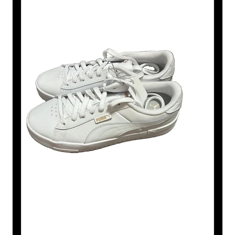 Puma smash sneakers